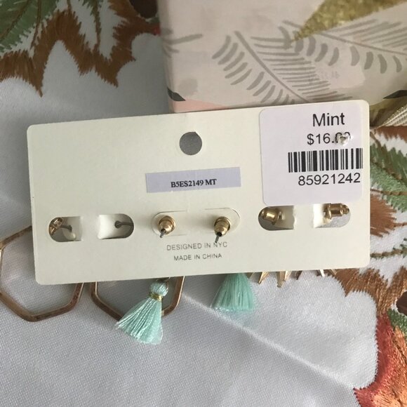 Influence Set of 3 Goldtone Earrings NEW with Tag - Picture 2 of 5